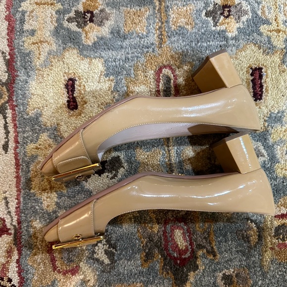 PRADA Pumps (OFFERS WELCOME) - Picture 8 of 9
